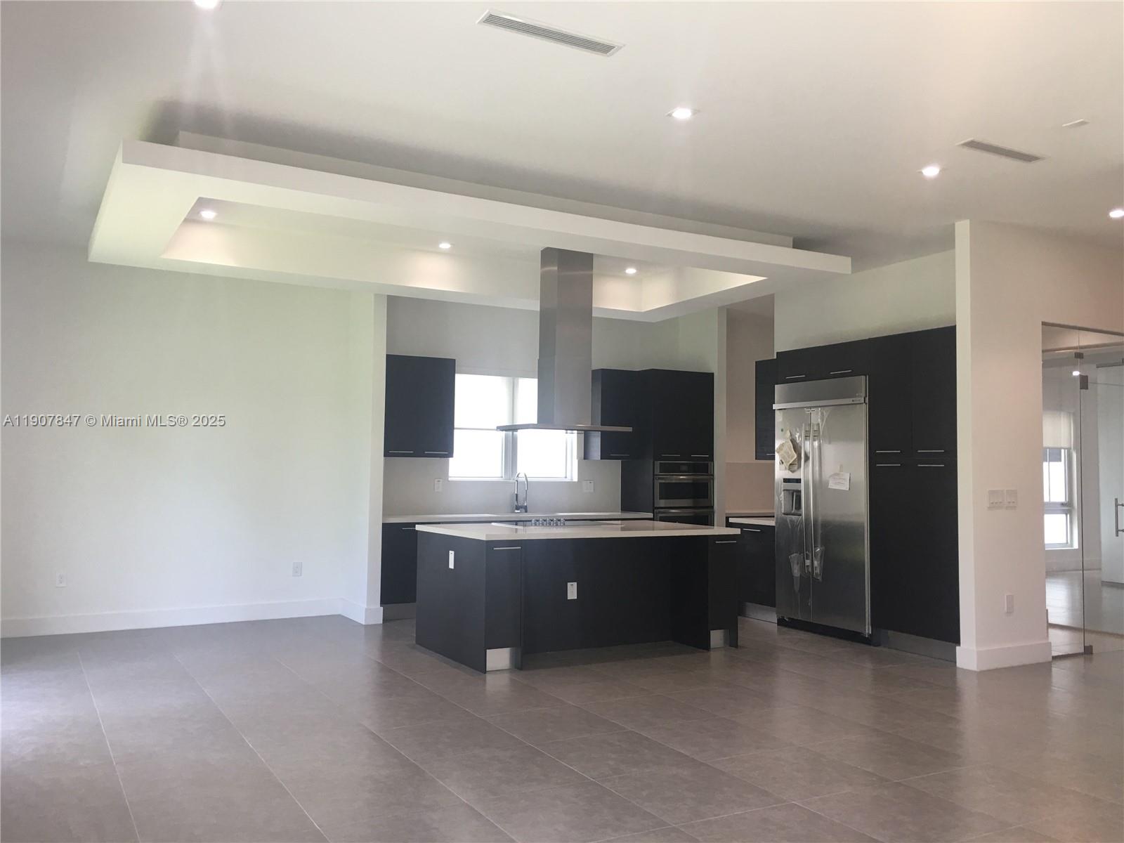 OASIS PARK SQUARE AT DORA - Residential Lease