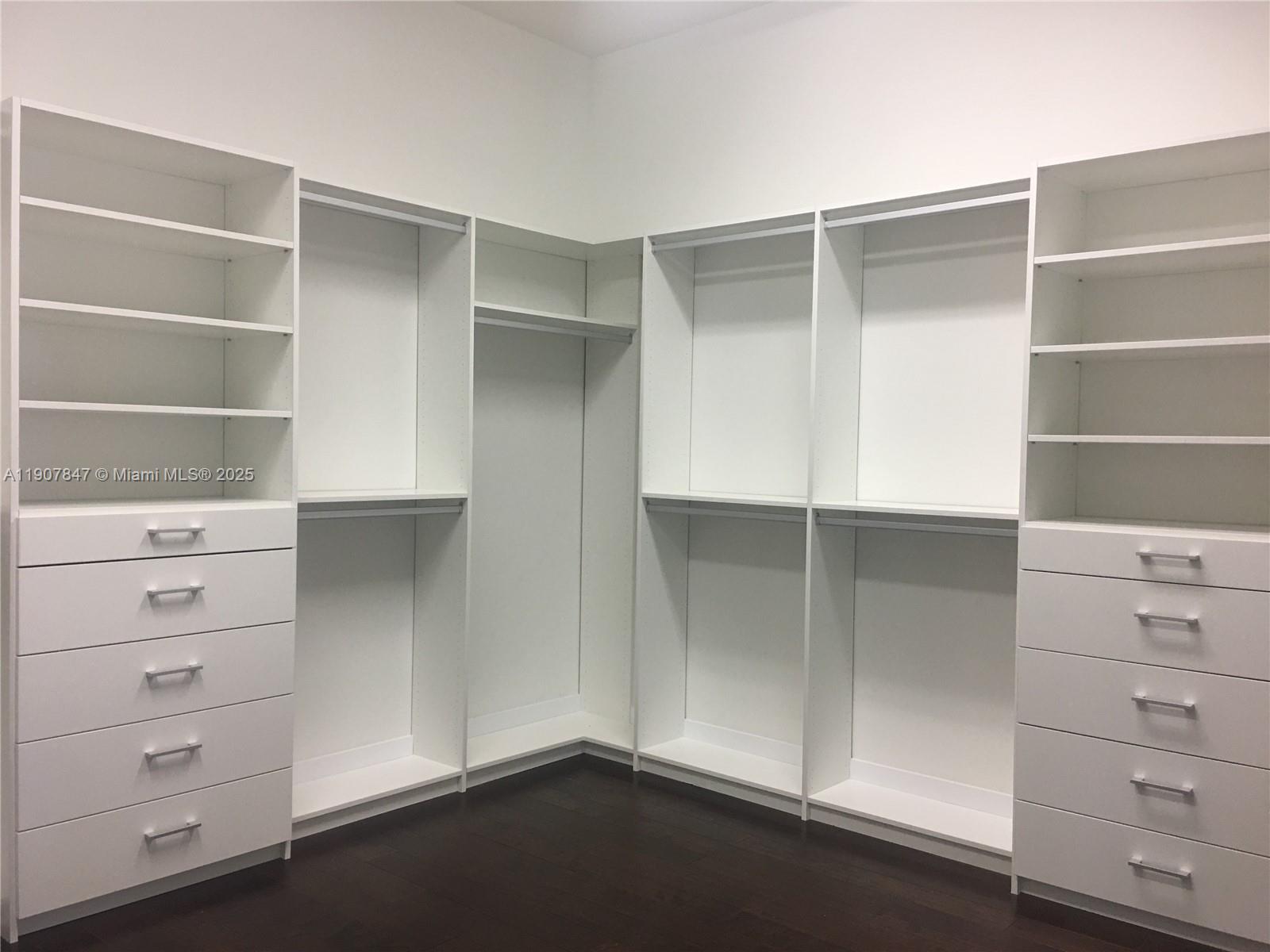 OASIS PARK SQUARE AT DORA - Residential Lease