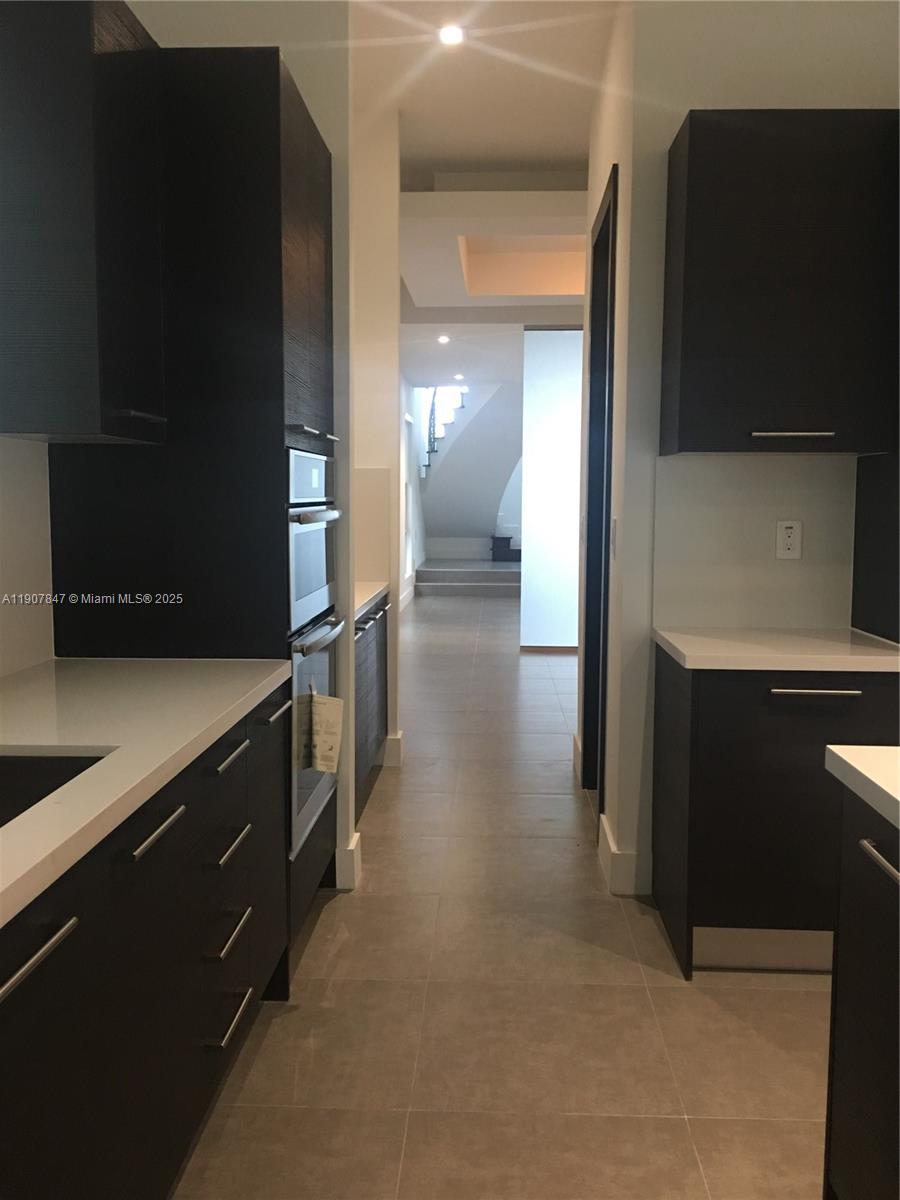 OASIS PARK SQUARE AT DORA - Residential Lease