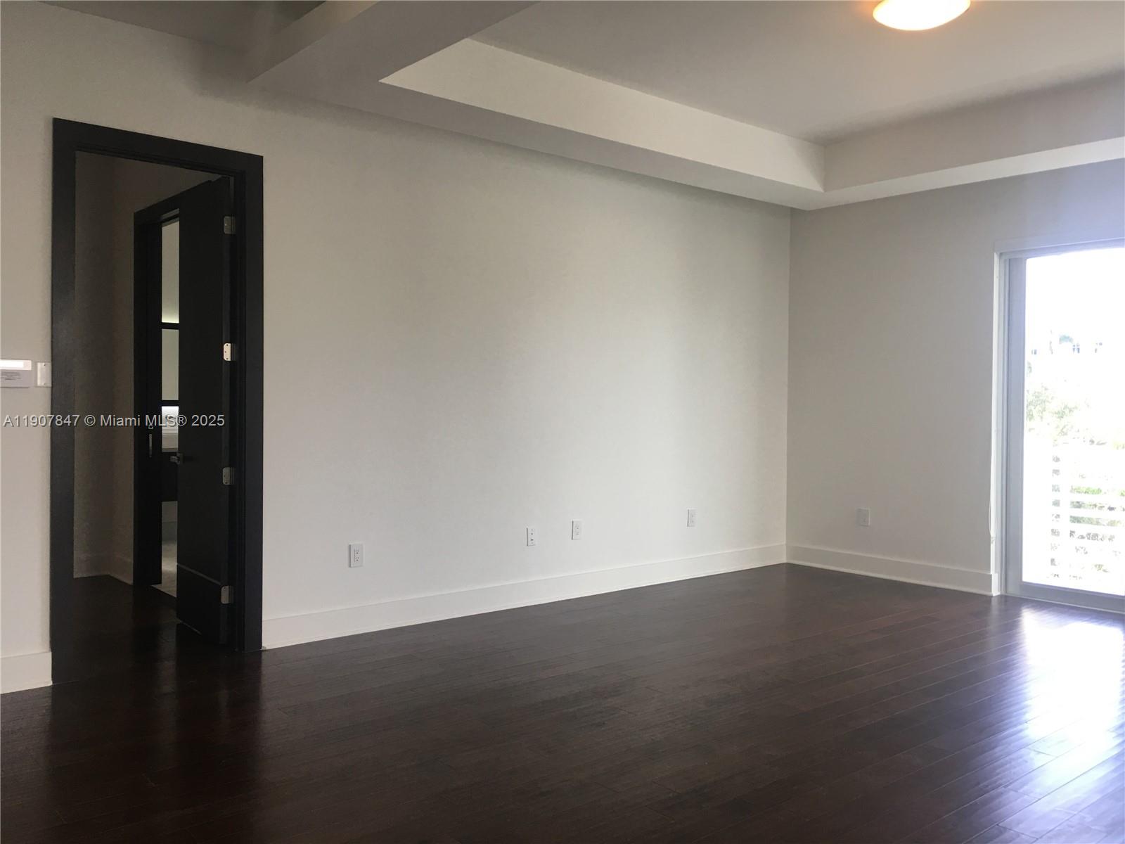 OASIS PARK SQUARE AT DORA - Residential Lease