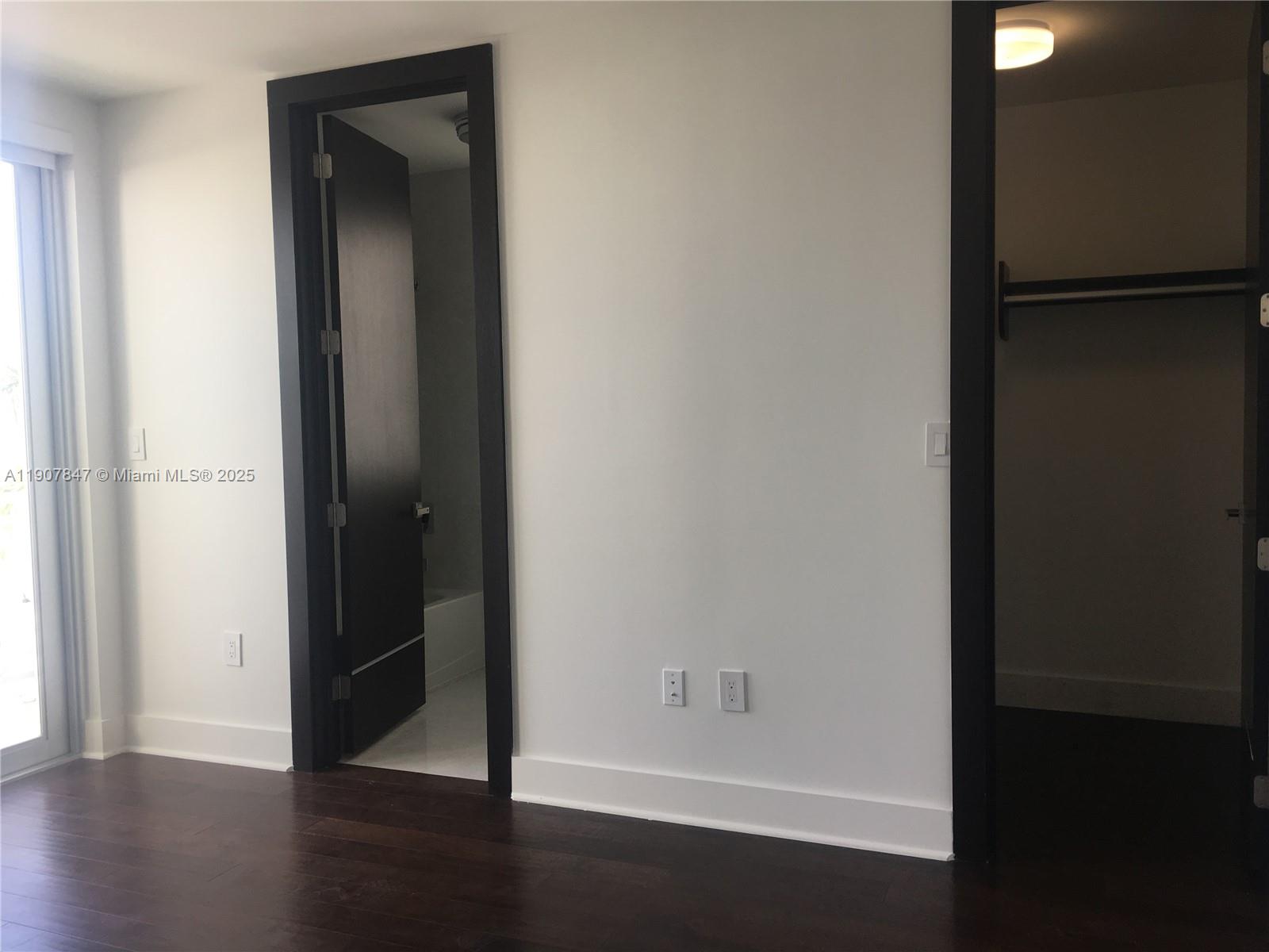 OASIS PARK SQUARE AT DORA - Residential Lease