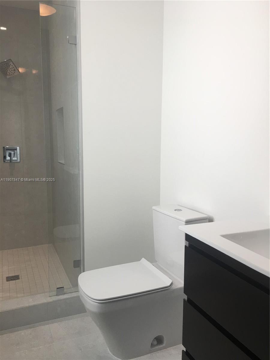 OASIS PARK SQUARE AT DORA - Residential Lease