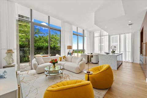 2655 S BAYSHORE DR 812 Coconut Grove FL 33133