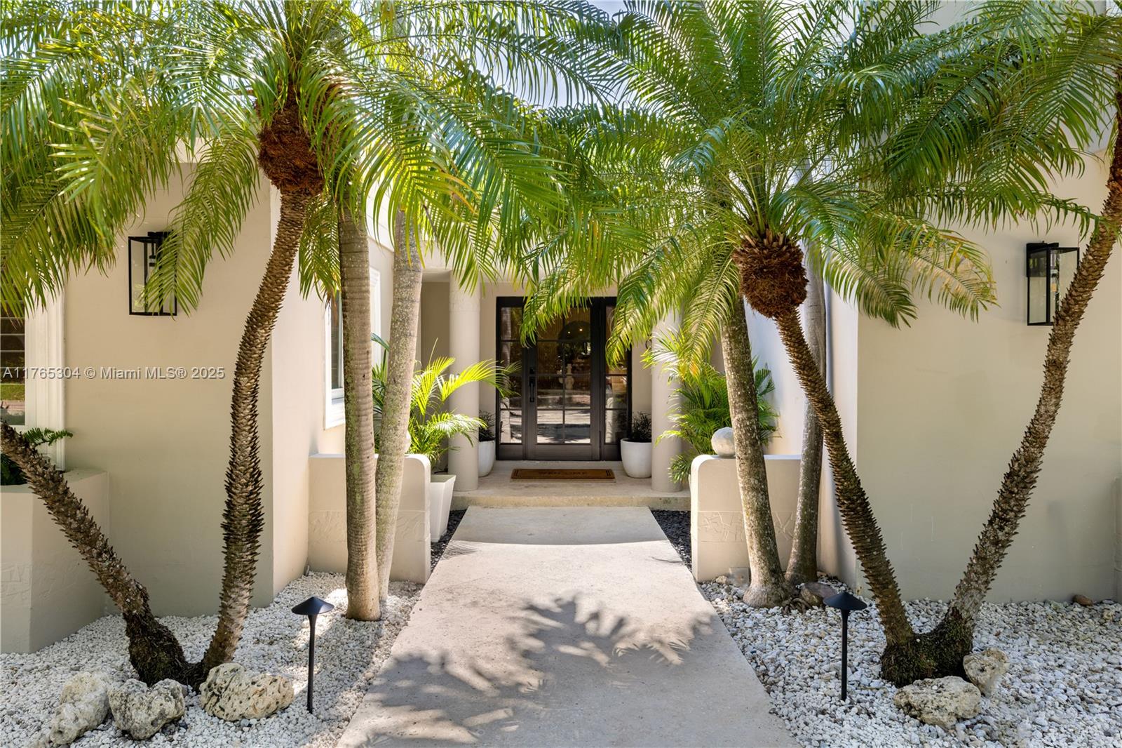 TROPICAL ISLE HOMES SUB - Residential