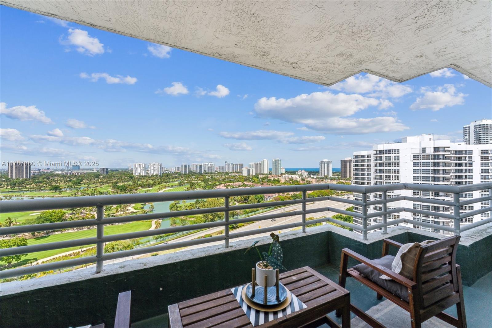 Property for Sale at 3300 Ne 192nd St Ph10, Aventura, Miami-Dade County, Florida - Bedrooms: 1 
Bathrooms: 2  - $329,000