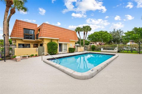 4242 NW 114th Ter 42 Coral Springs FL 33065