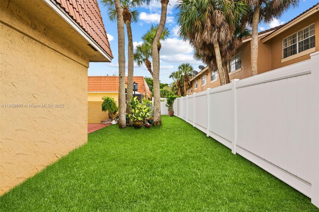 Photo of 4242 NW 114th Ter #42, Coral Springs, FL 33065 (MLS # A11882807)