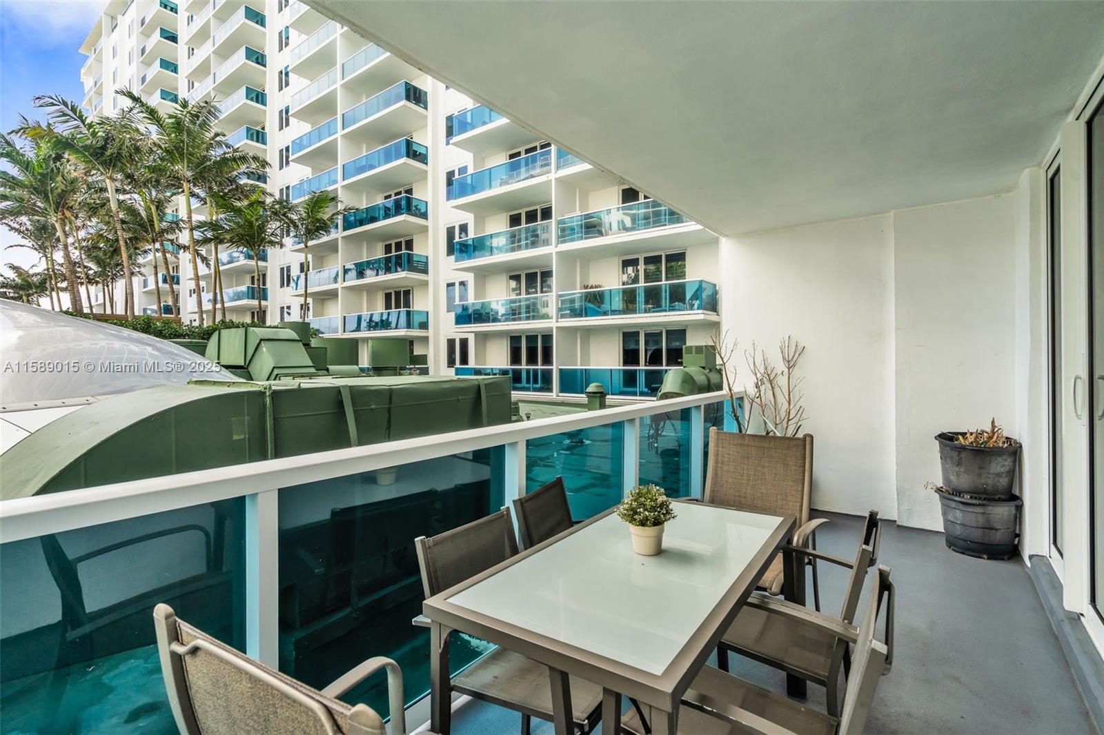 RONEY PALACE CONDO - Residential
