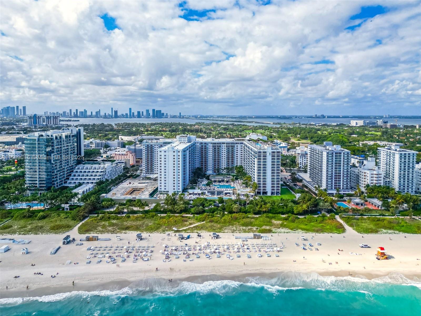 RONEY PALACE CONDO - Residential