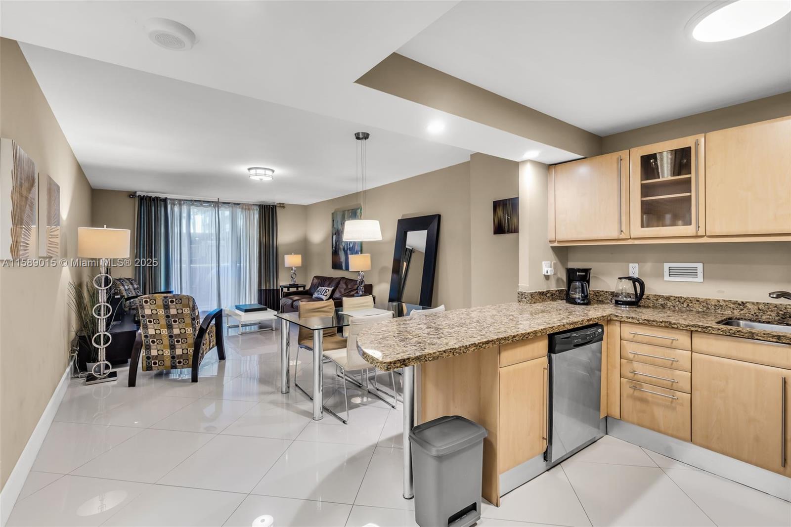 RONEY PALACE CONDO - Residential