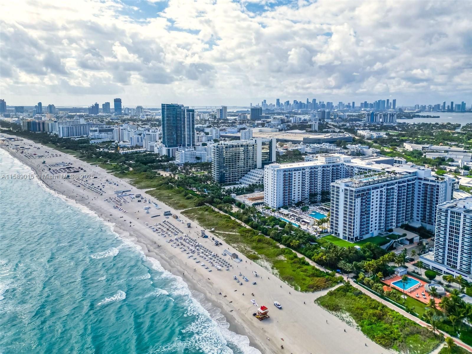 RONEY PALACE CONDO - Residential