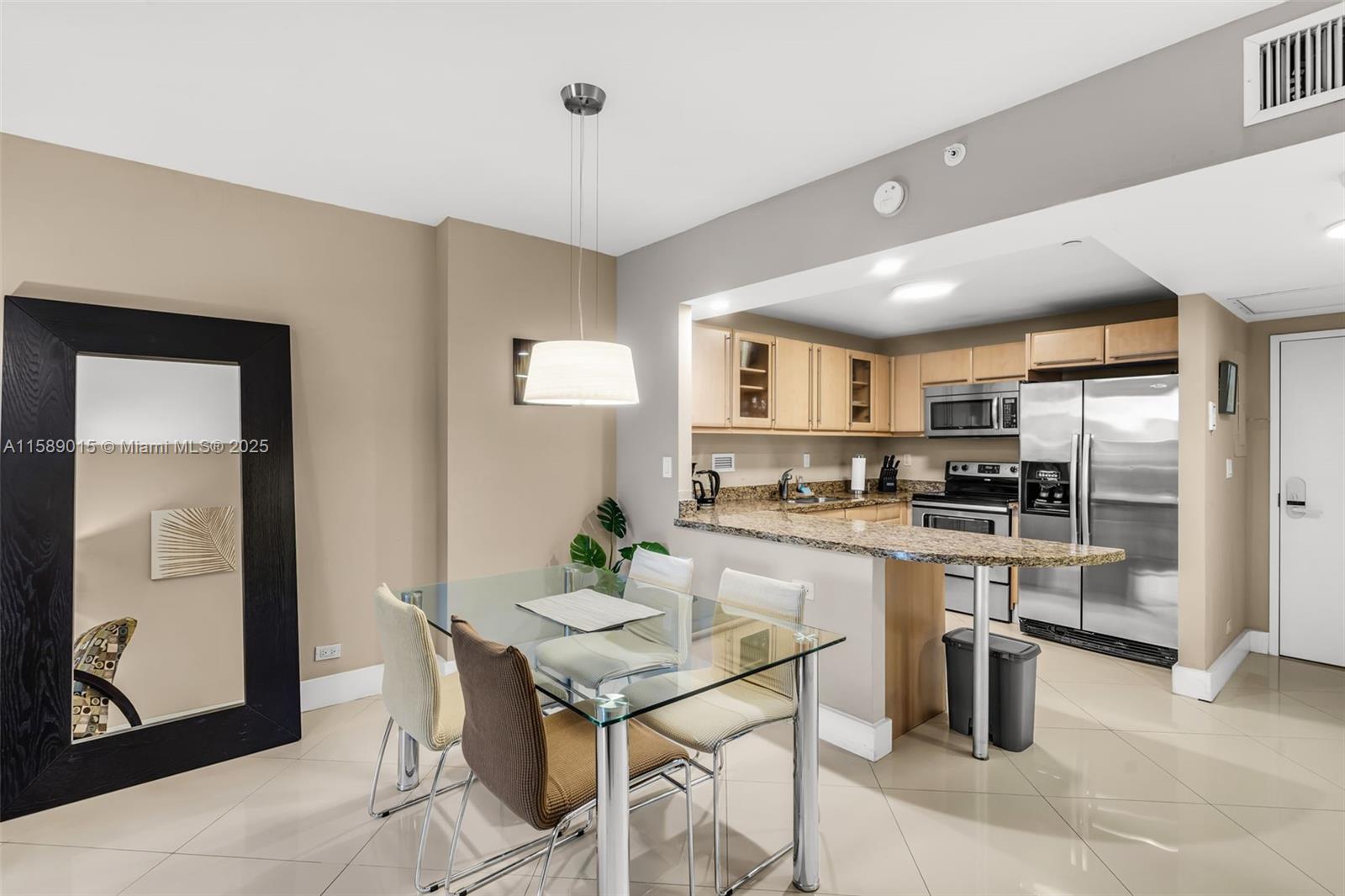 RONEY PALACE CONDO - Residential