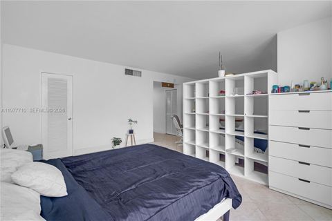 Tiny photo for 1000 West Ave #1121, Miami Beach, FL 33139 (MLS # A11977710)