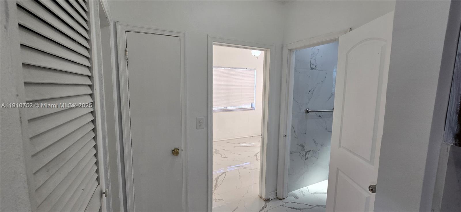 DIXIE PINES 2ND REV - Residential Lease