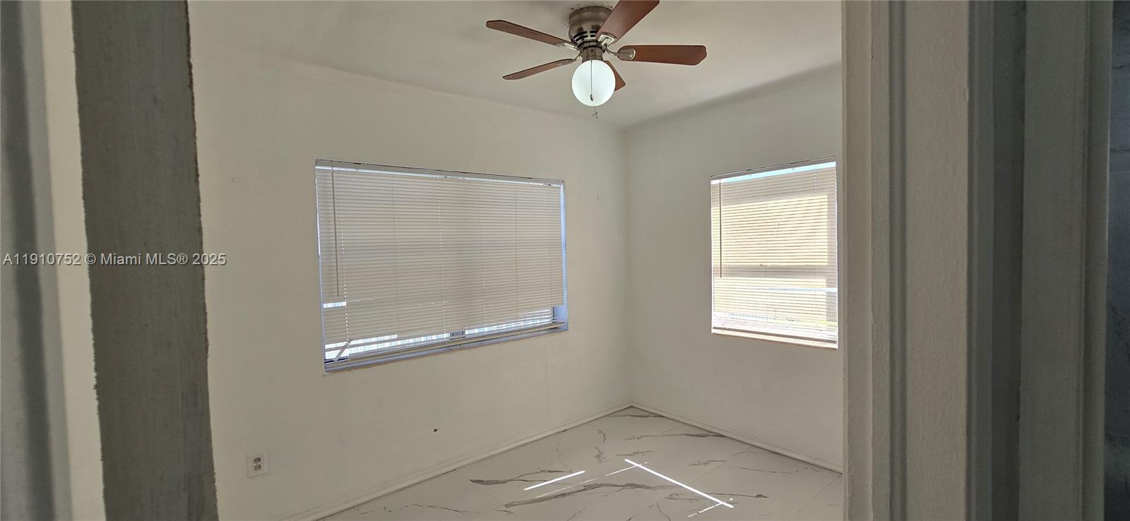 DIXIE PINES 2ND REV - Residential Lease