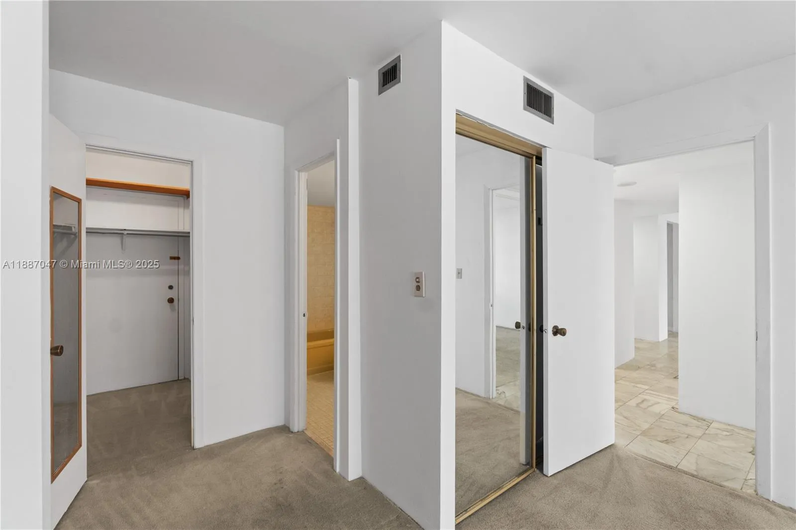 Aventura, Florida 33160, United States, 2 Bedrooms Bedrooms, ,2 BathroomsBathrooms,Residential,Active,219334