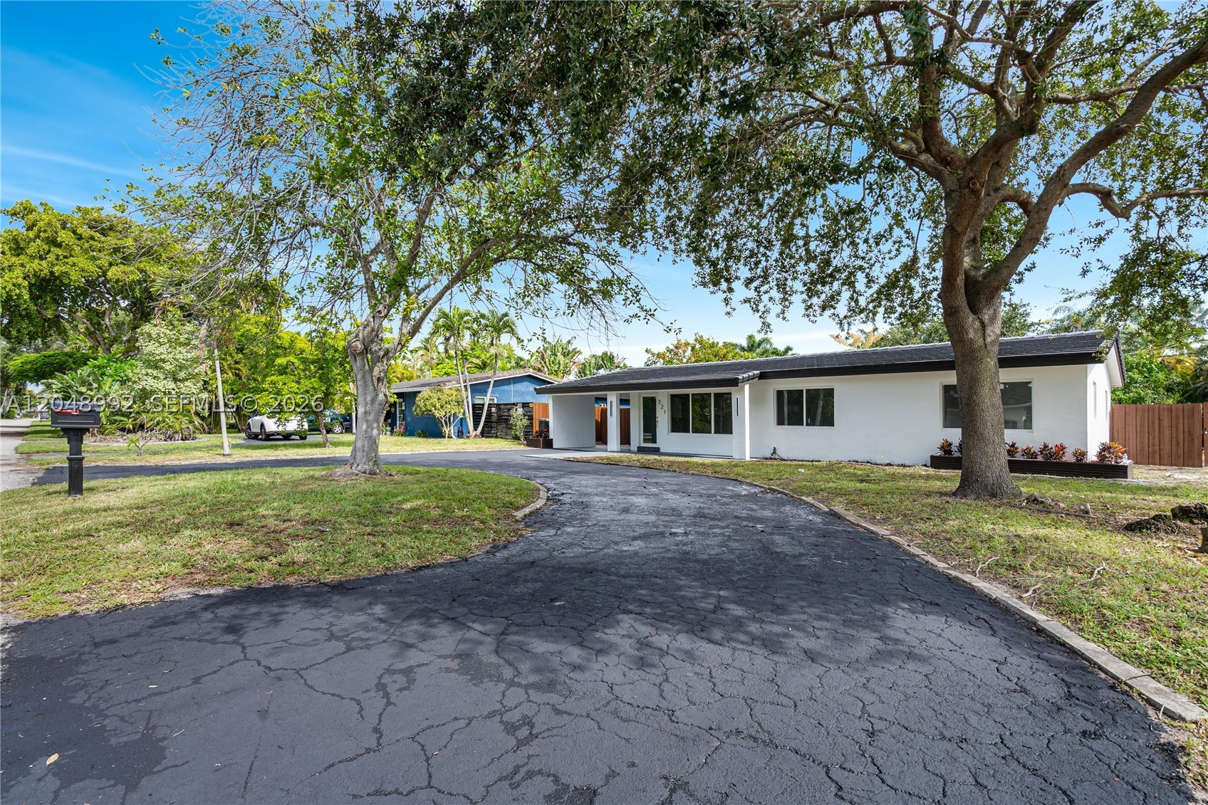 321 NW 36th St