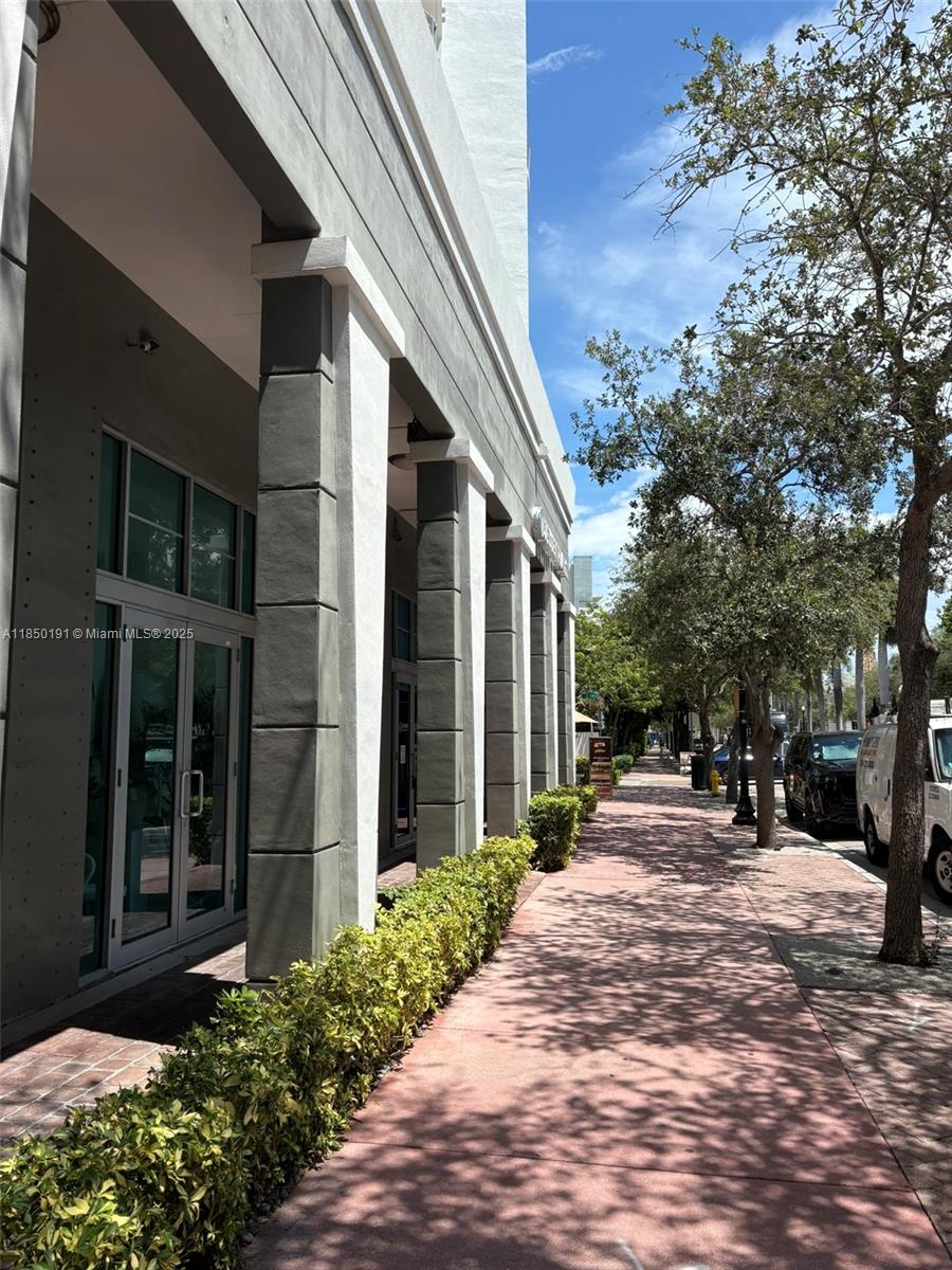 Steps away from Pura Vida, Next to JetSet Pilates and exclusive South of 5th Street Retail Space on Washington Ave. Rarely Available. Great For Retail or Office. Possible outdoor seating for coffee shop etc. Currently vacant was operating as a Beauty spa and massage spa. Downstairs approximately 730 SQFT Mezzanine is 270 SQFT ( approx 1,000 SQFT Gross)