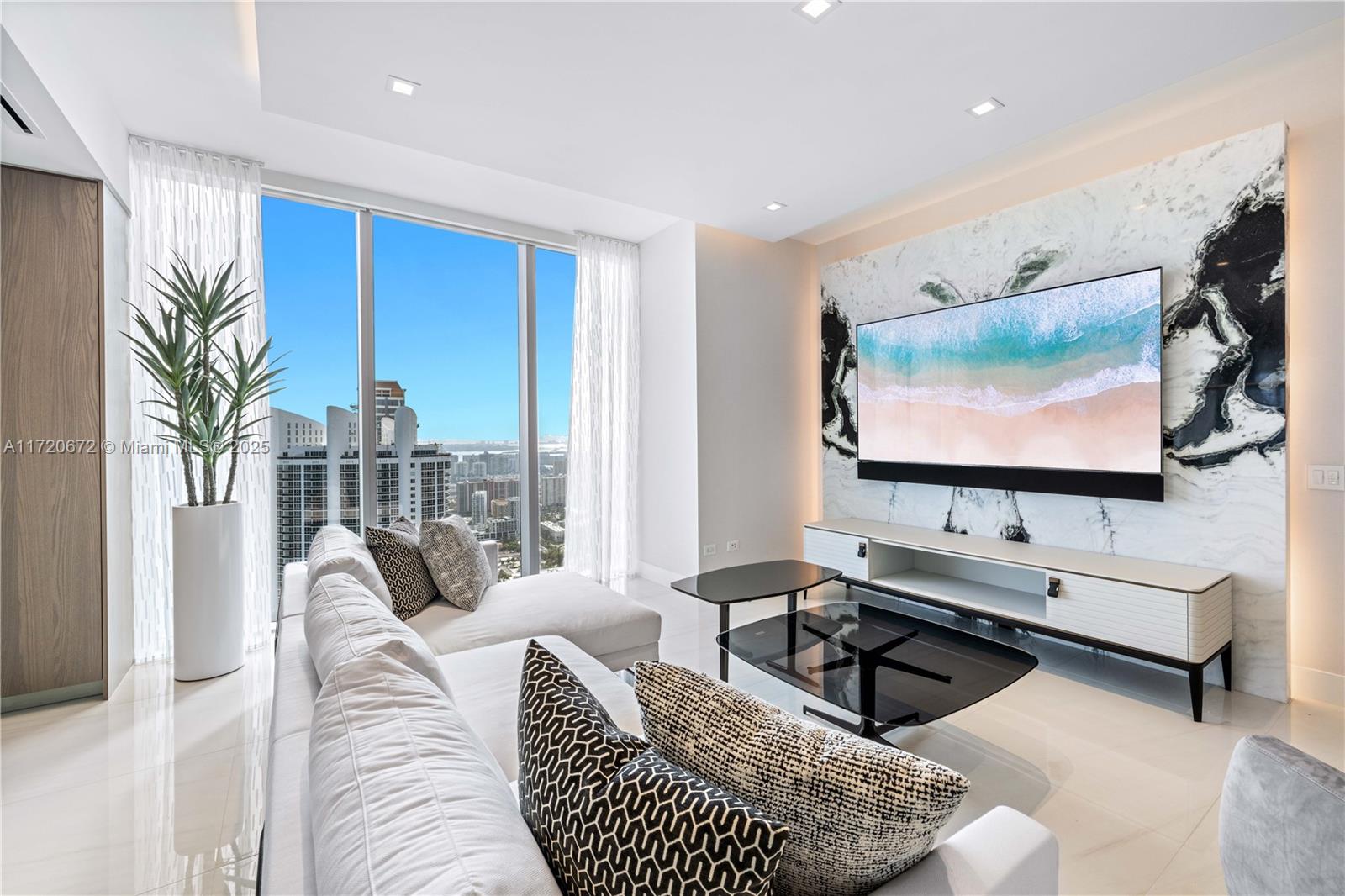 18501 Collins Ave 4504 + Beach Front Cabana