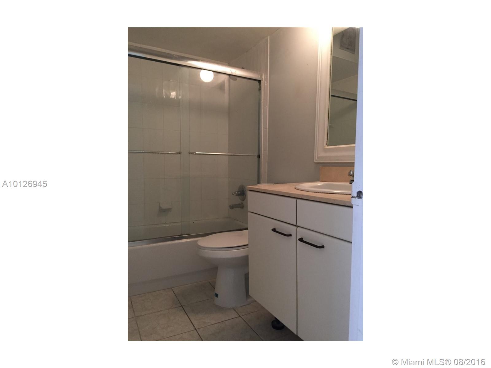 Paradise By The Sea Condo - Residential Lease