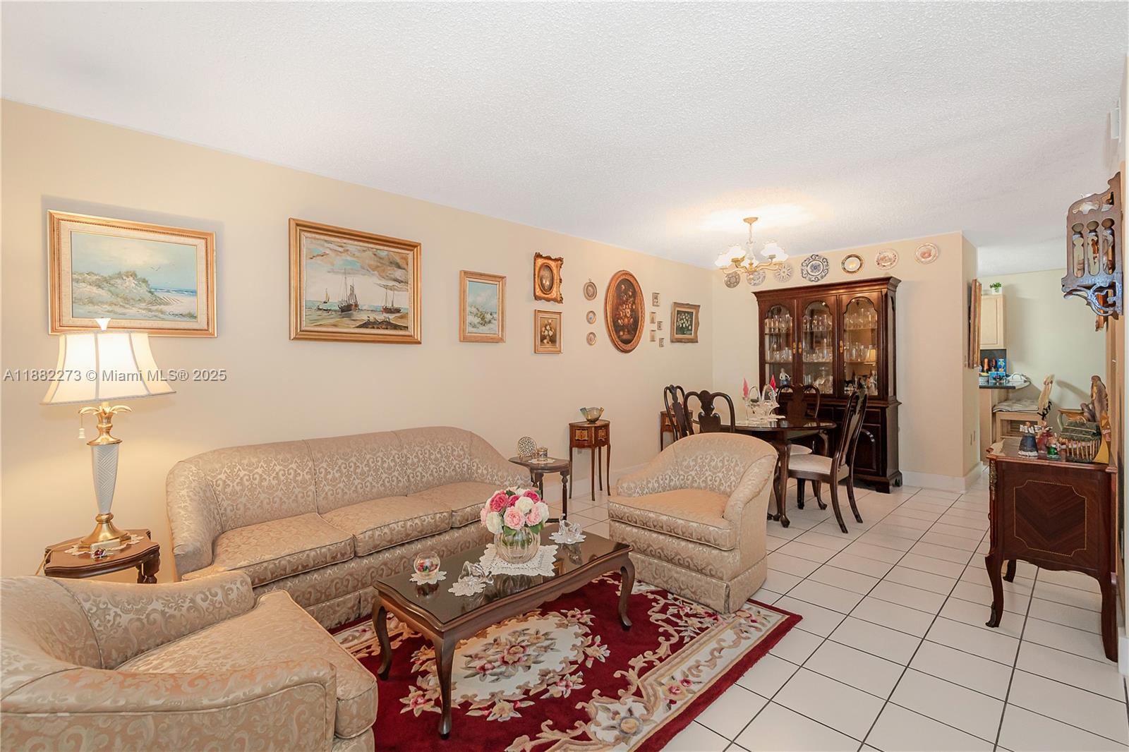 POINT LAKE CONDO VII - Residential