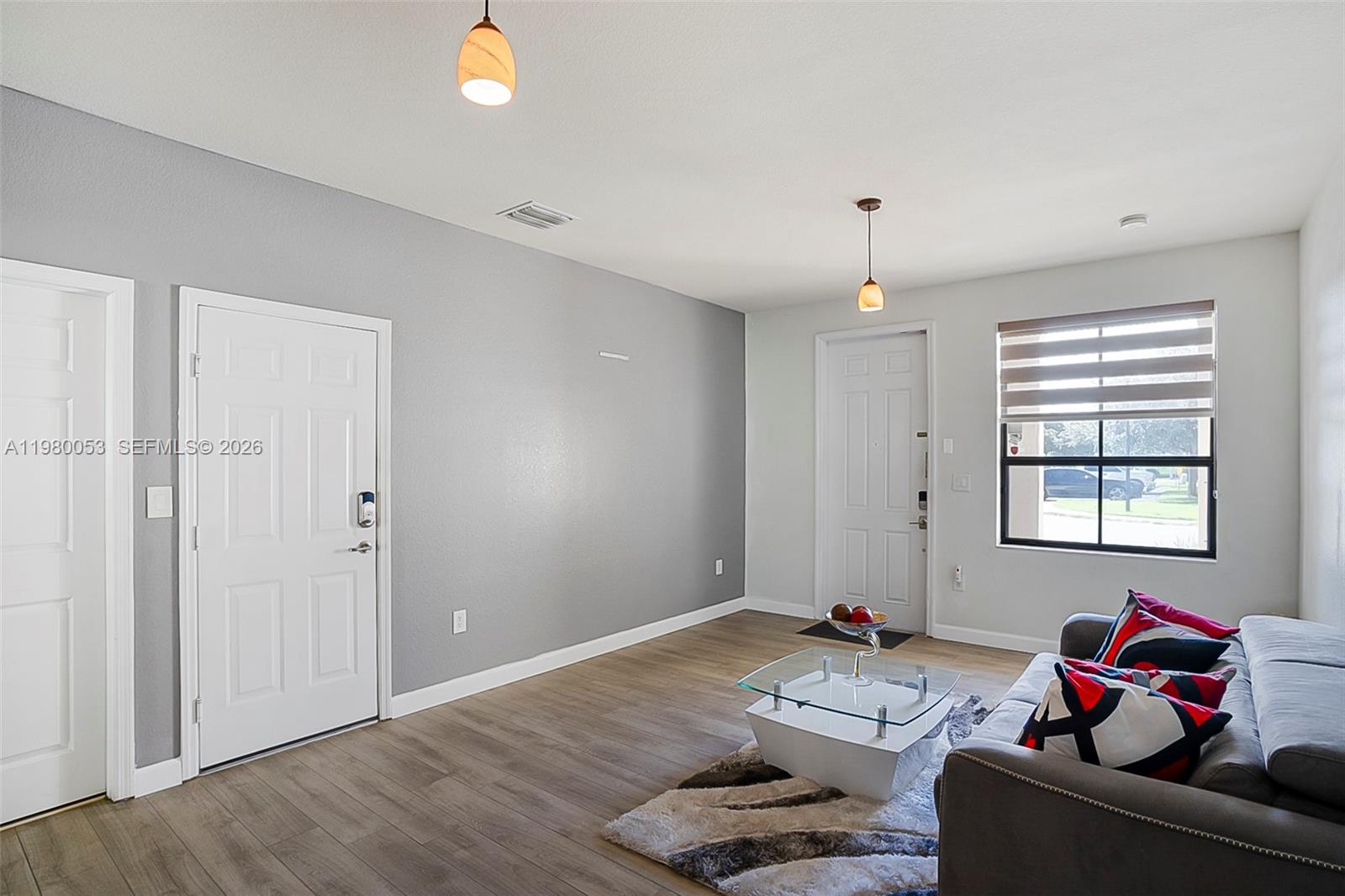 SILVER PALM EAST SEC THRE - Residential