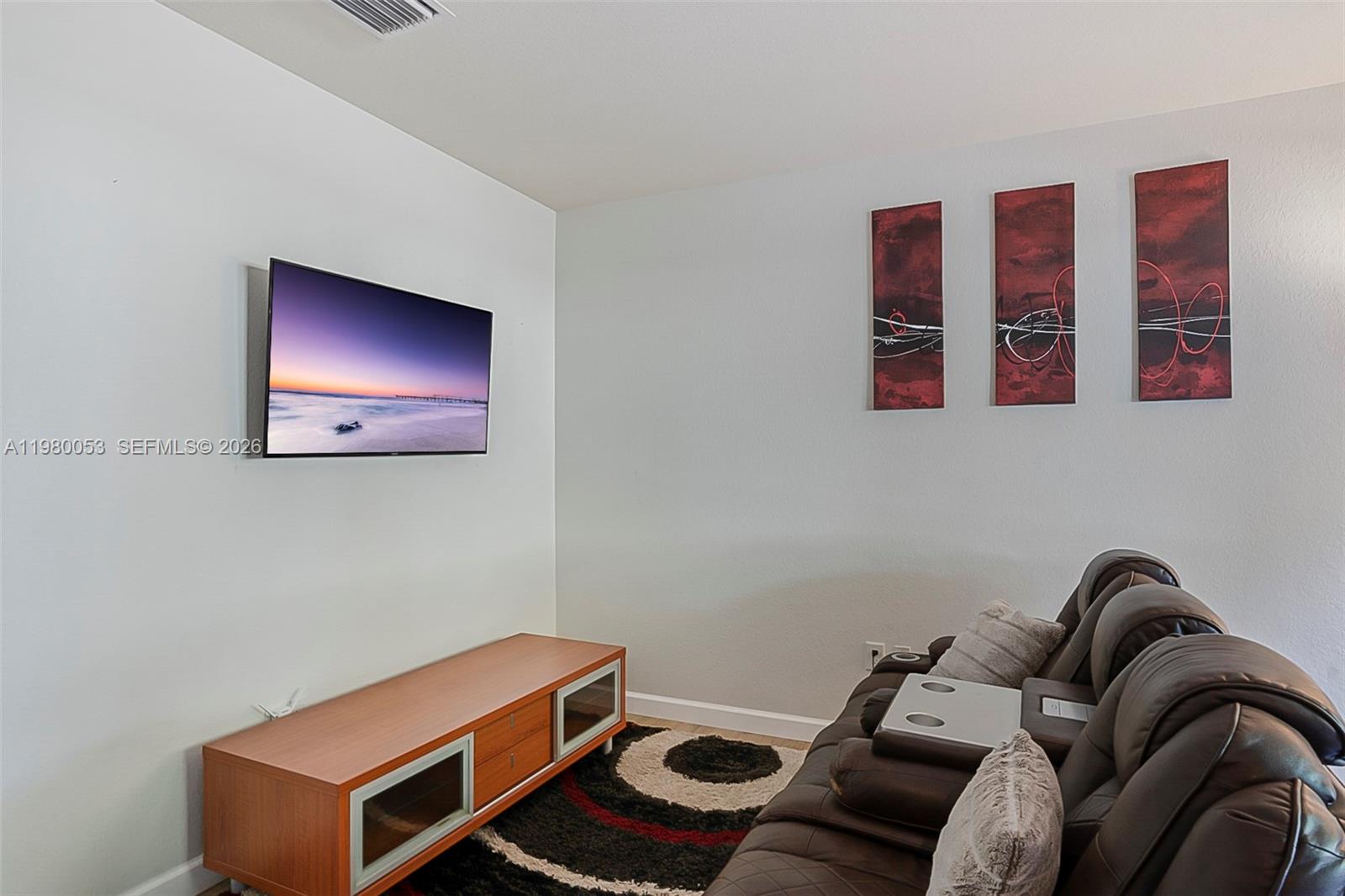 SILVER PALM EAST SEC THRE - Residential