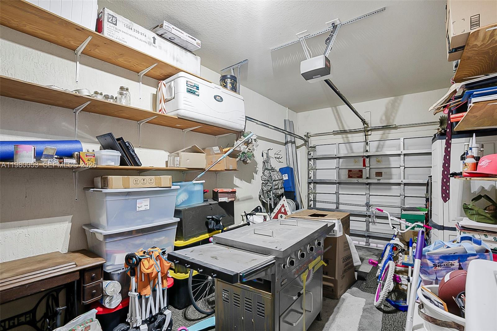 SILVER PALM EAST SEC THRE - Residential