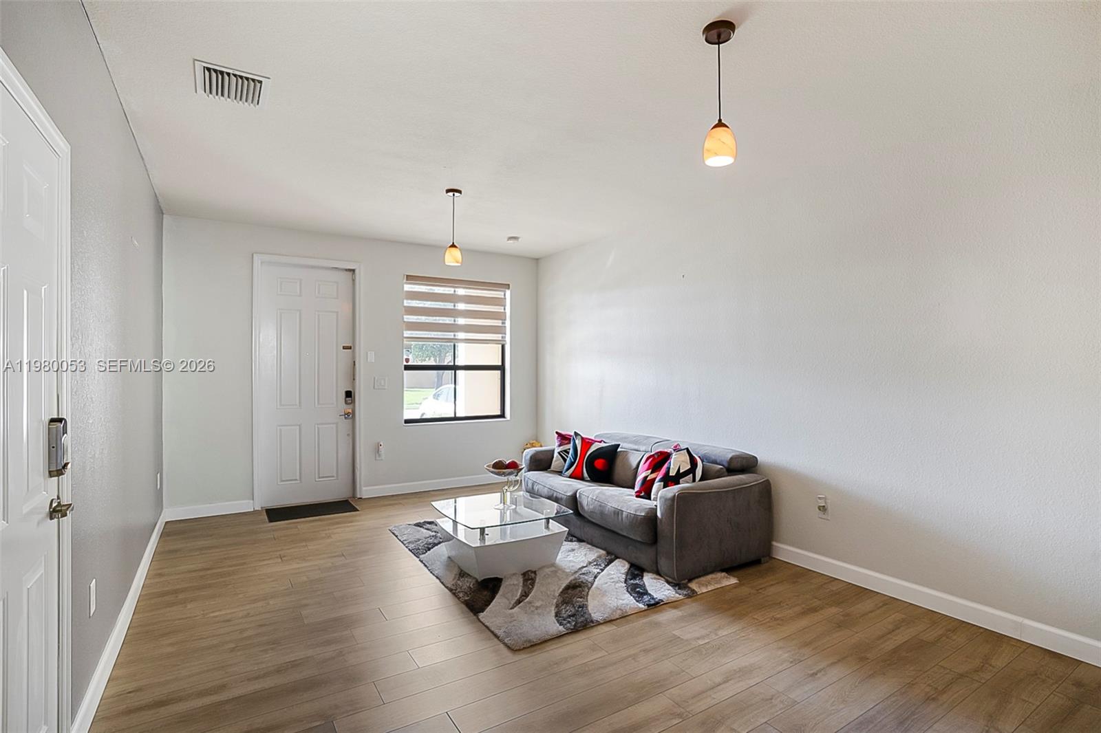 SILVER PALM EAST SEC THRE - Residential