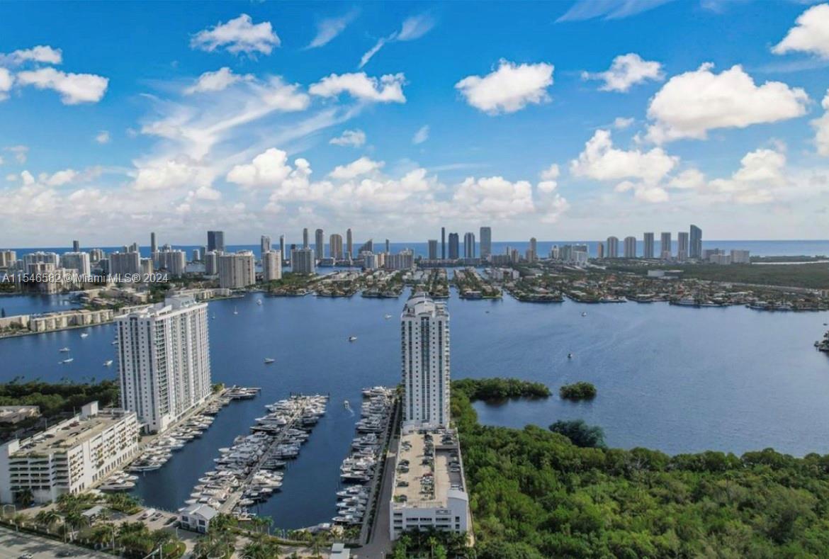 MARINA PALMS RESIDENCES S - Residential