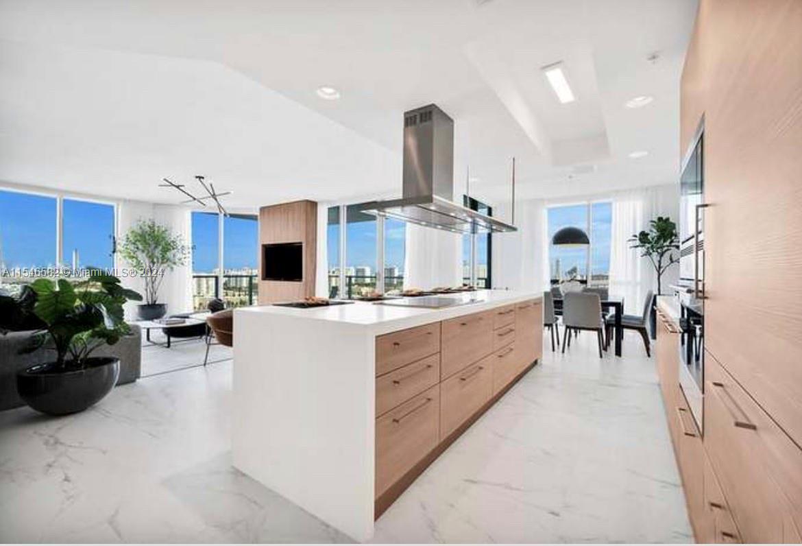 Property for Sale at 17111 Biscayne Blvd 2209, North Miami Beach, Miami-Dade County, Florida - Bedrooms: 3 
Bathrooms: 4  - $2,295,000