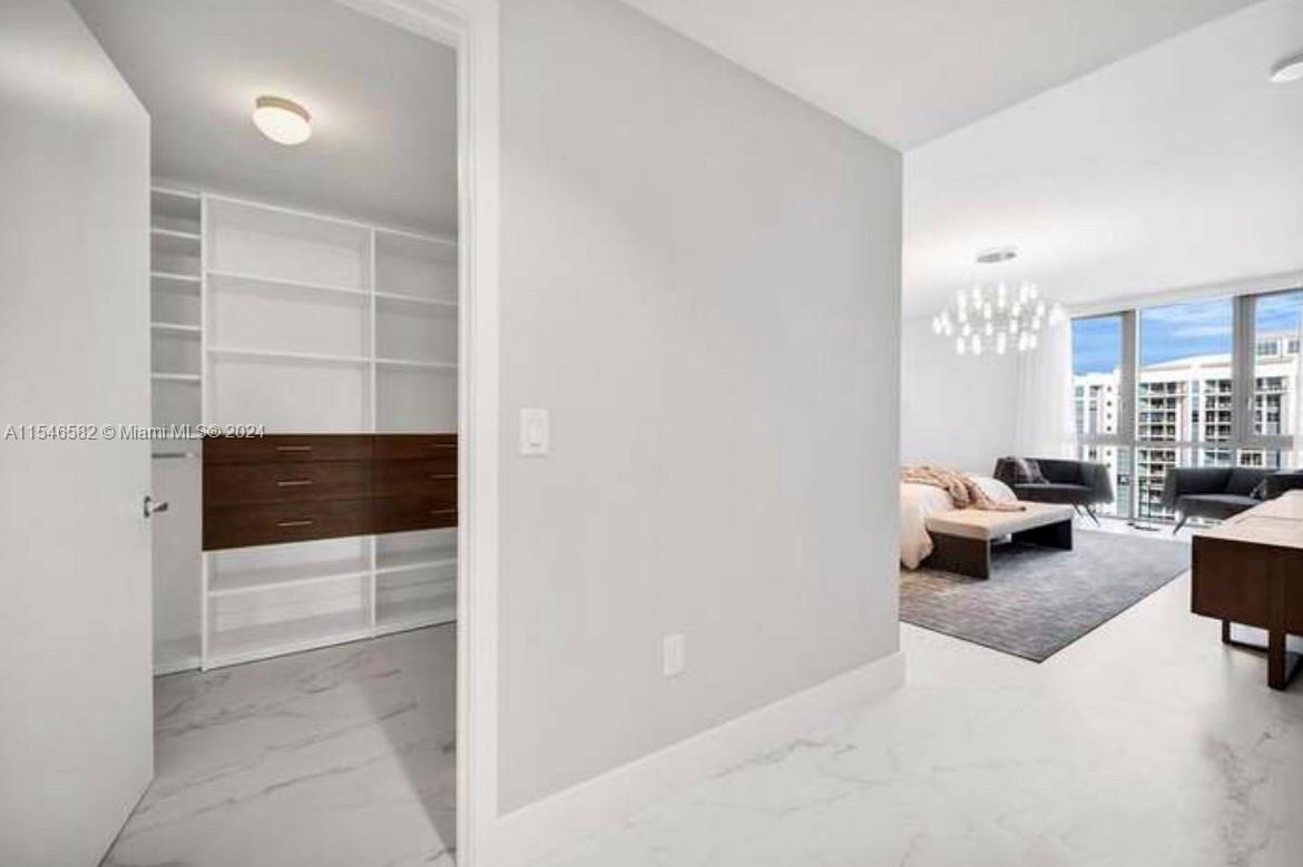 MARINA PALMS RESIDENCES S - Residential