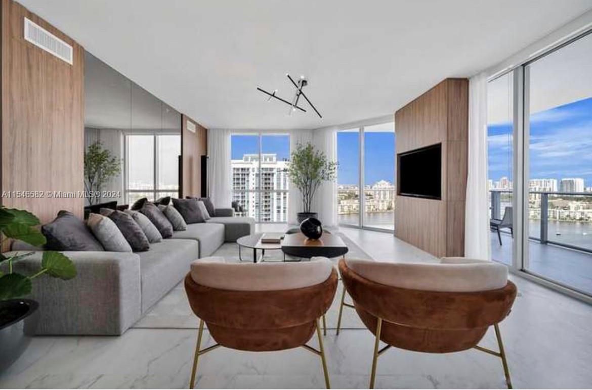 MARINA PALMS RESIDENCES S - Residential