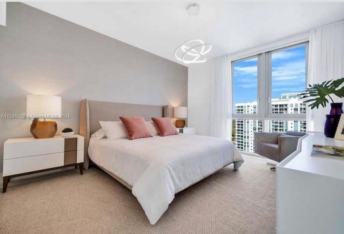 MARINA PALMS RESIDENCES S - Residential