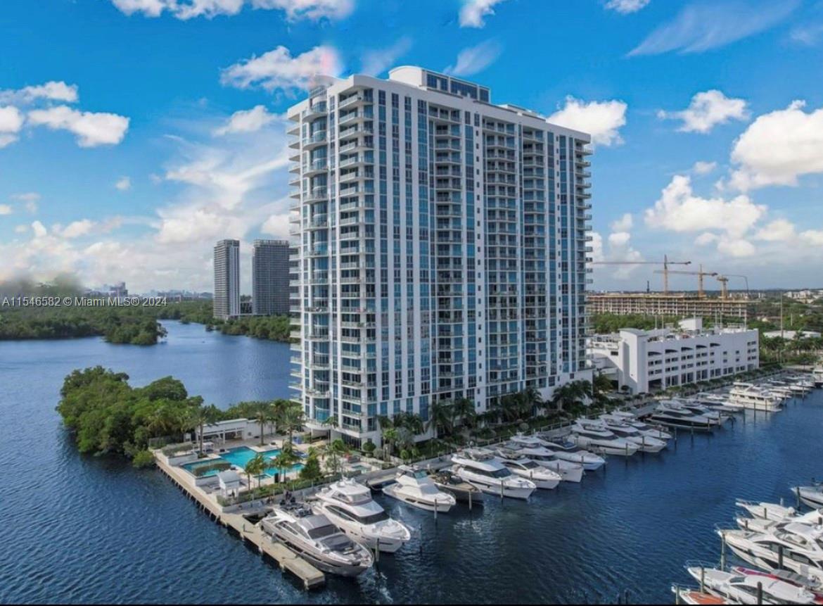 MARINA PALMS RESIDENCES S - Residential