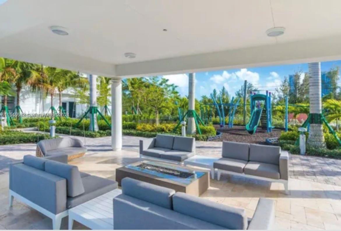 MARINA PALMS RESIDENCES S - Residential