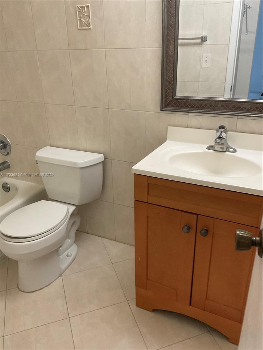 LE CARTIER CONDO - Residential