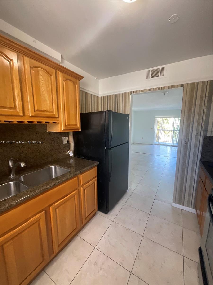 LE CARTIER CONDO - Residential