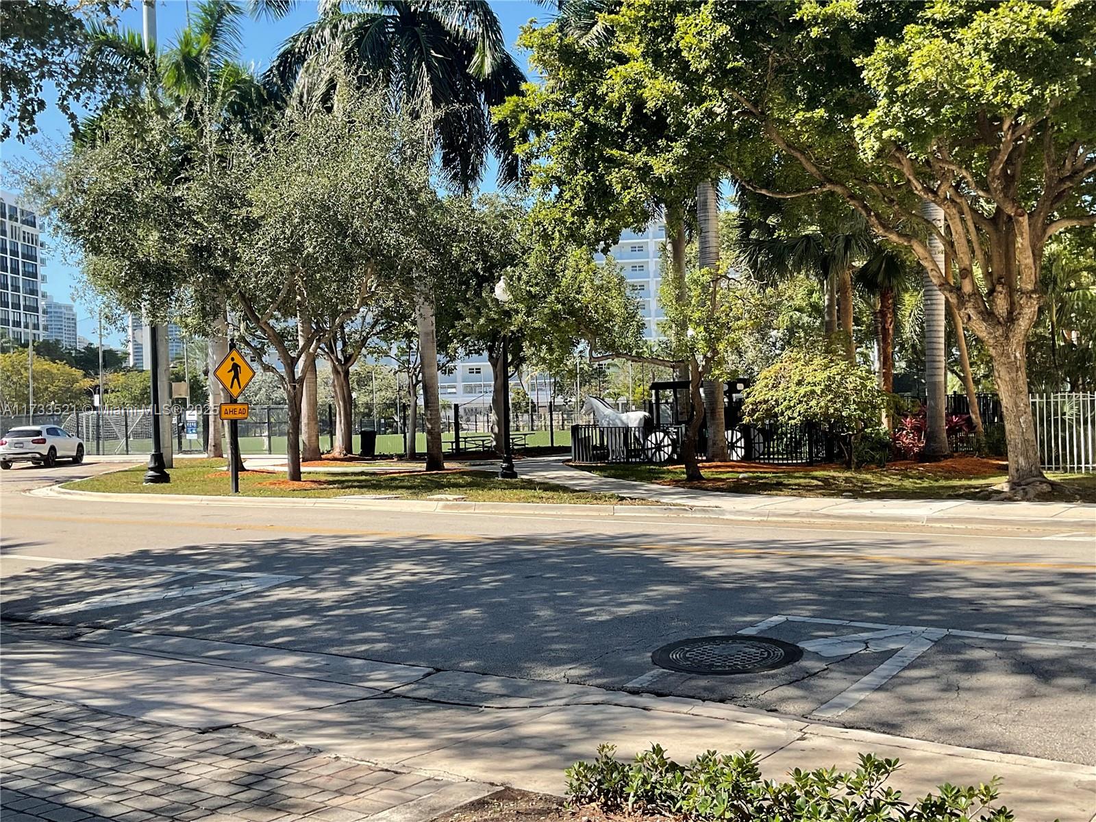 LE CARTIER CONDO - Residential