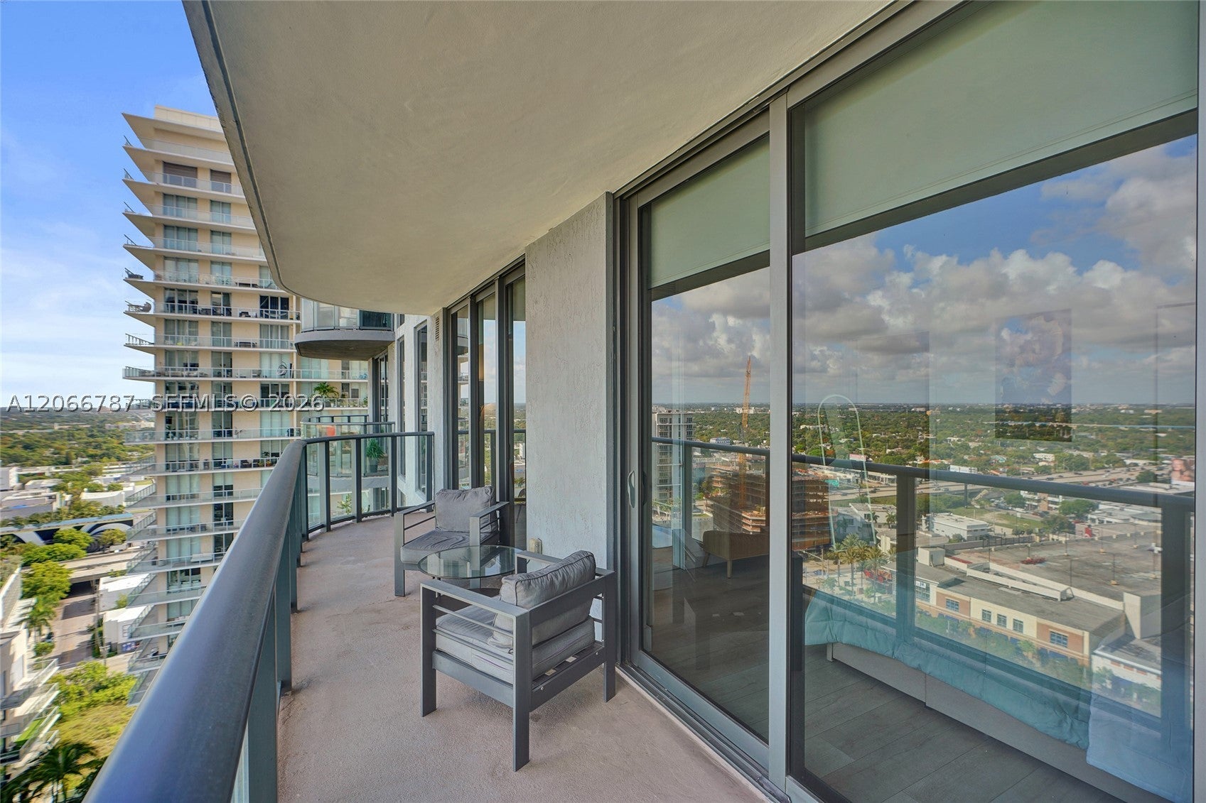 121 NE 34th St 2310