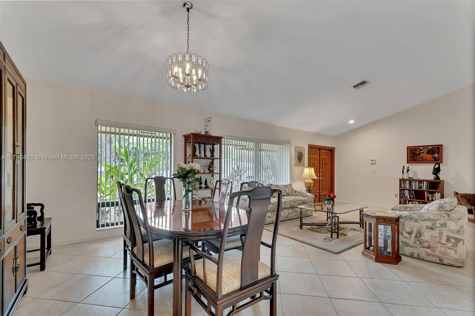 Palmetto Bay, Florida 33157, United States, 4 Bedrooms Bedrooms, ,2 BathroomsBathrooms,Residential,Active,116616