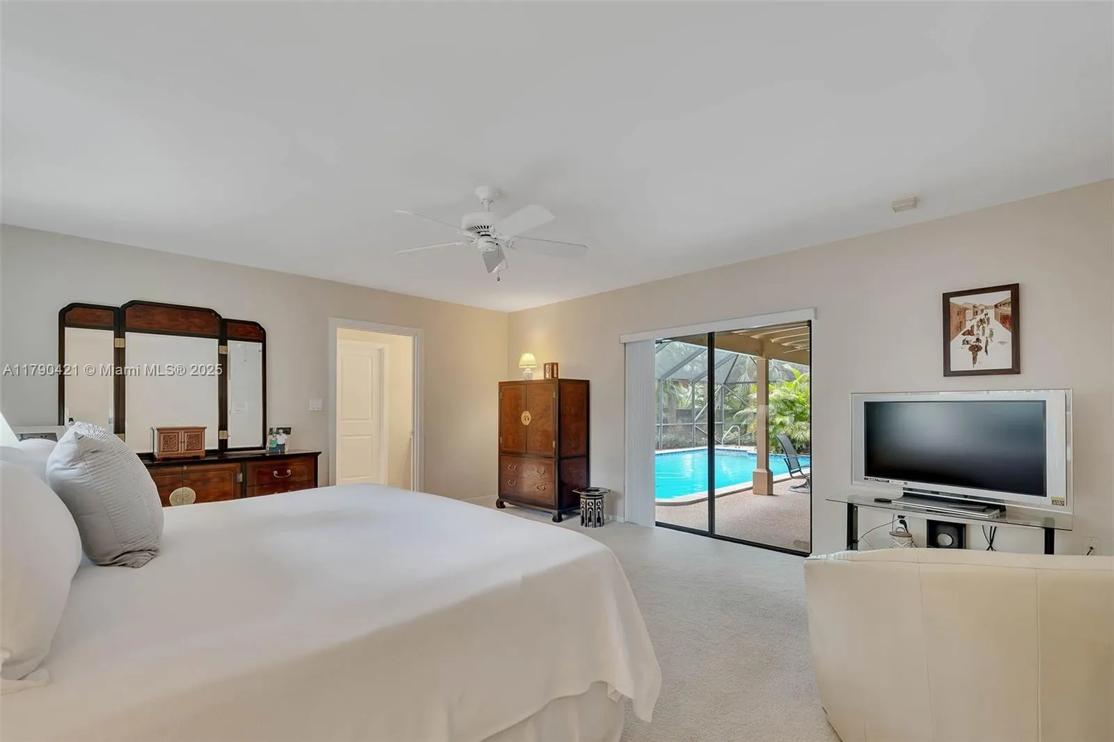 Palmetto Bay, Florida 33157, United States, 4 Bedrooms Bedrooms, ,2 BathroomsBathrooms,Residential,Active,116616