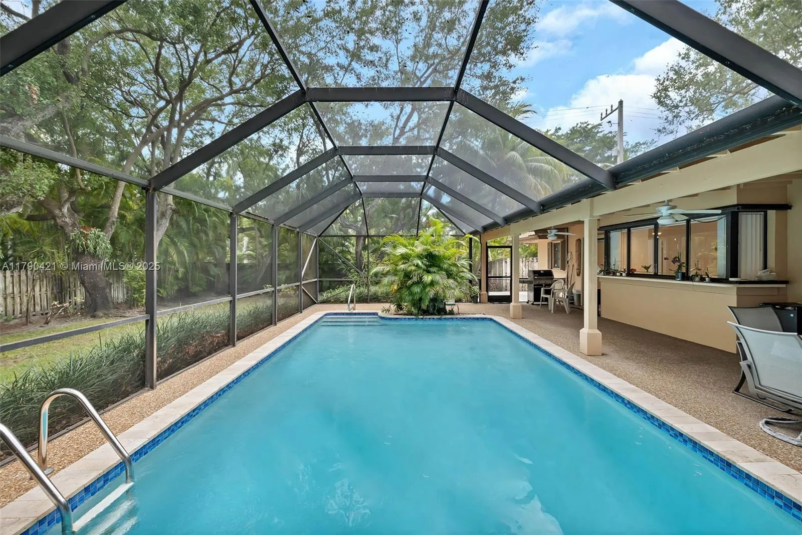 Palmetto Bay, Florida 33157, United States, 4 Bedrooms Bedrooms, ,2 BathroomsBathrooms,Residential,Active,116616