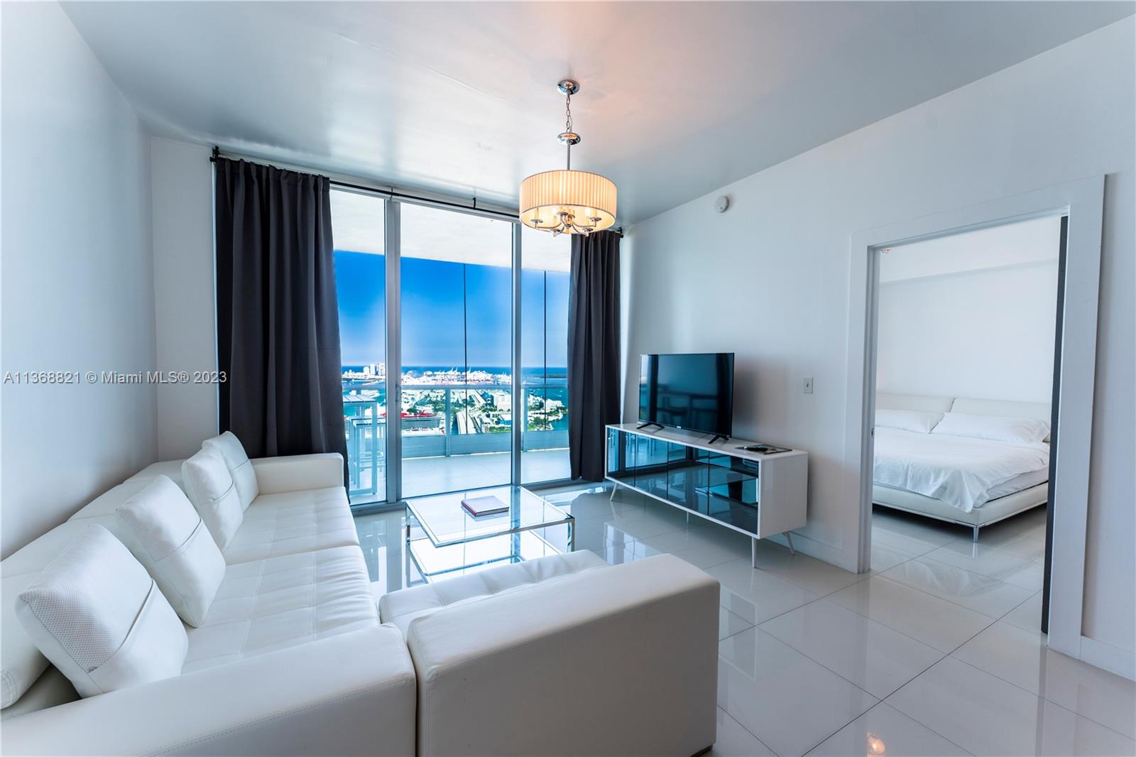900 BISCAYNE BAY CONDO - Residential Lease