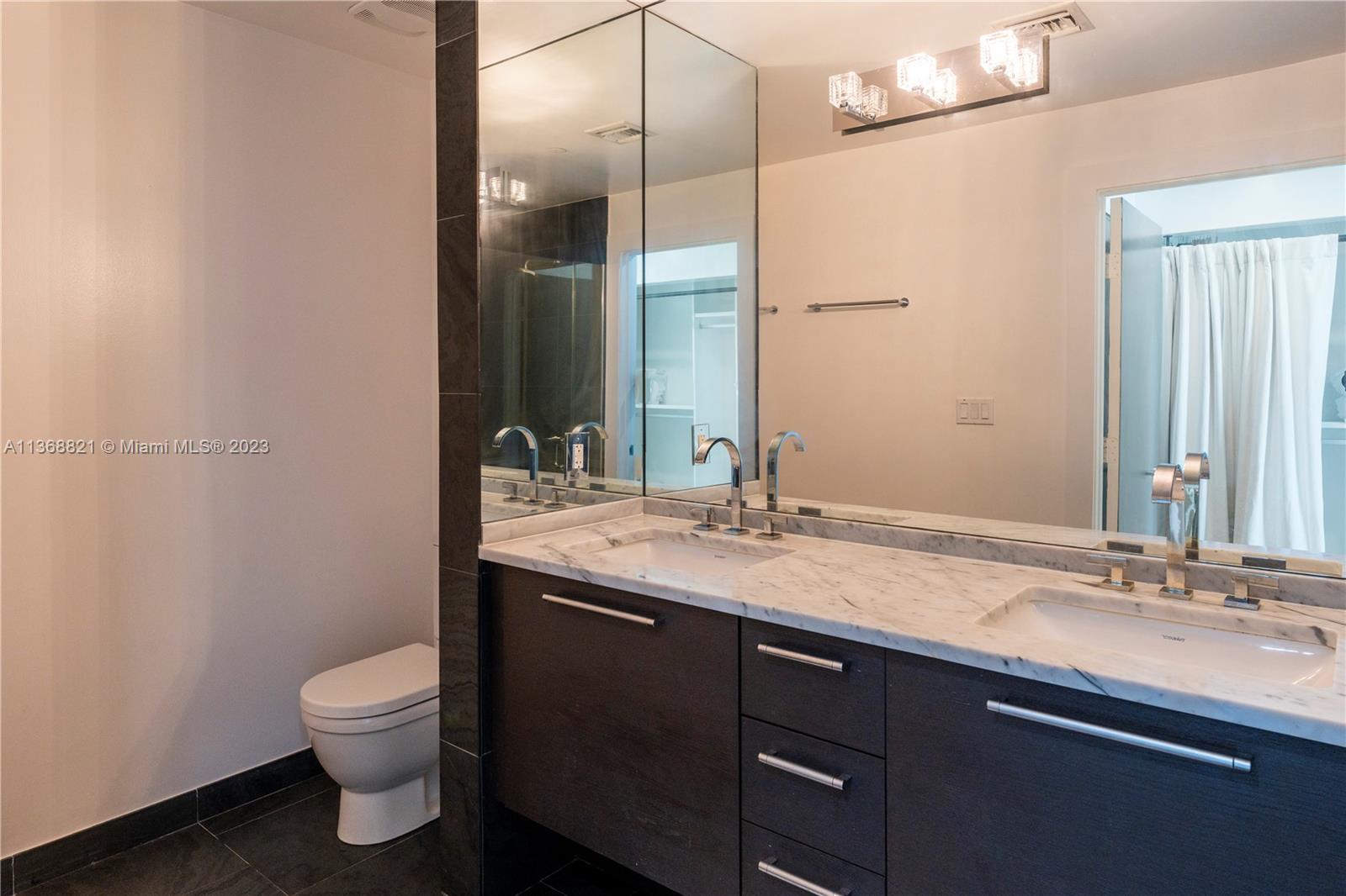 900 BISCAYNE BAY CONDO - Residential Lease