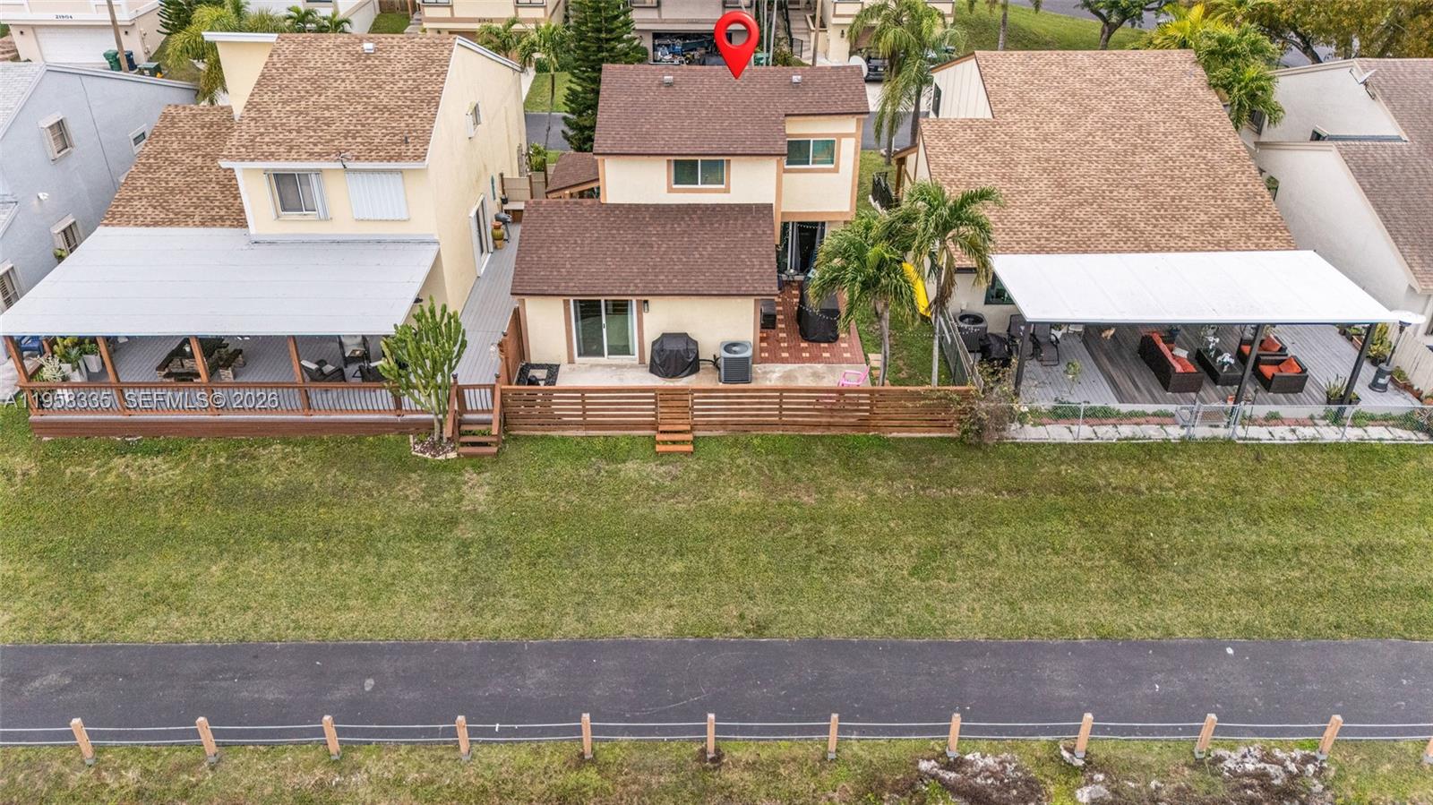 LAKES BY THE BAY SEC 3 - Residential