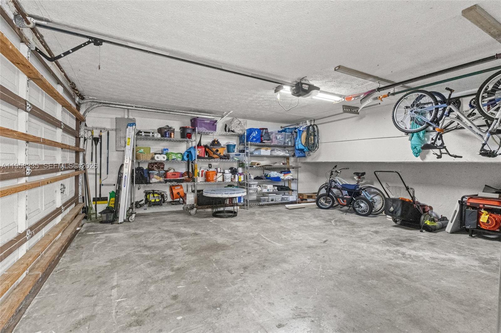 LAKES BY THE BAY SEC 3 - Residential