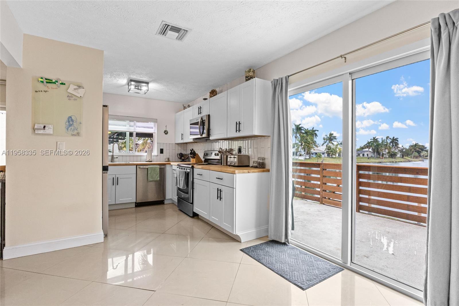 LAKES BY THE BAY SEC 3 - Residential