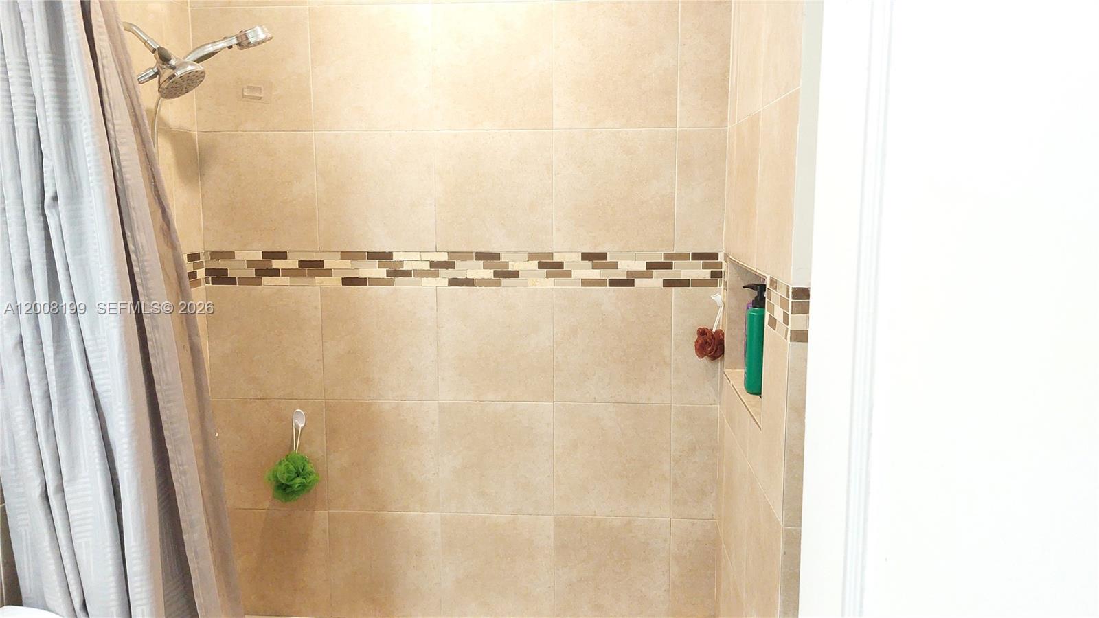 CORAL NOOK - Residential