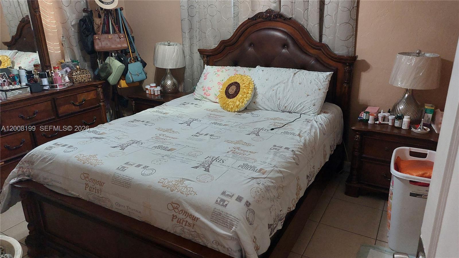 CORAL NOOK - Residential